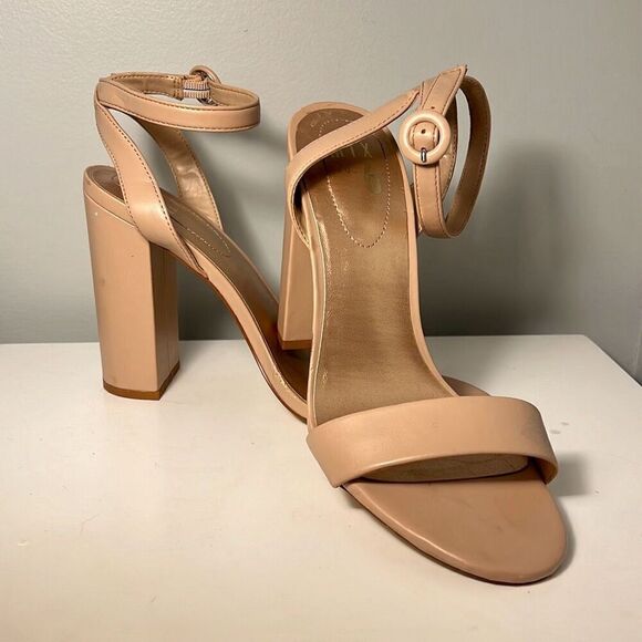 Mix No. 6 Women's Lole Nude Patent Leather Ankle Strap Heels - Picture 1 of 13